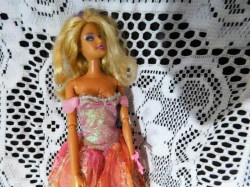 barbie pink a
